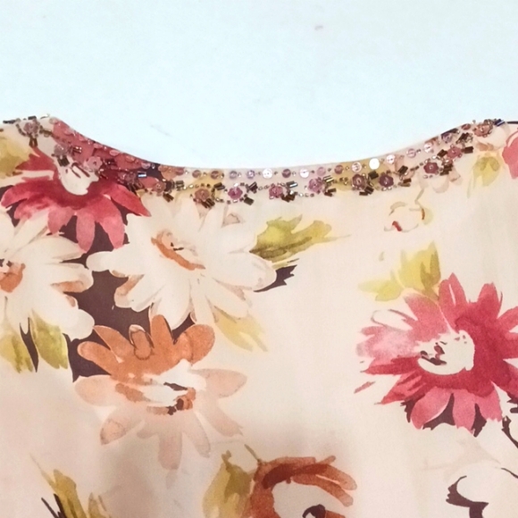 Adrianna Papell Floral Dress in Cream and Pink - Picture 8 of 12